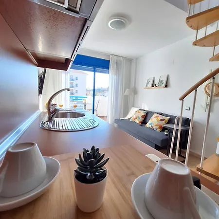 Atico A 200 Mts De La Playa Appartement